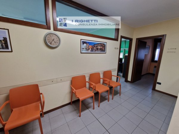 ufficio in vendita a Verona in zona Borgo Milano