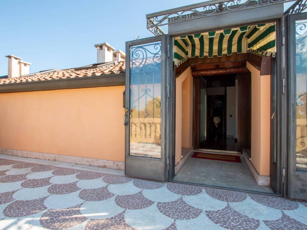 appartamento in vendita a Verona