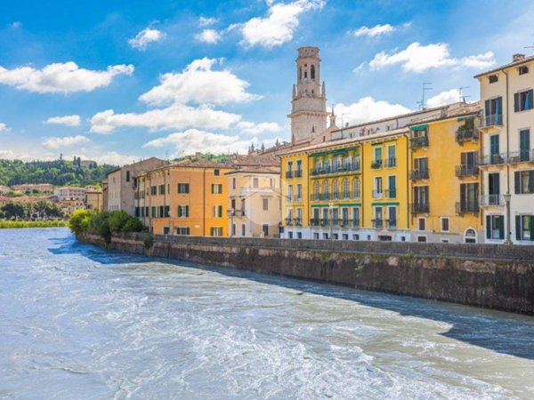 appartamento in vendita a Verona in zona Centro Storico