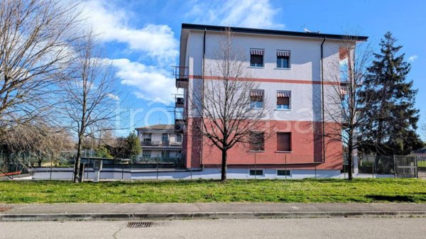 locale commerciale in vendita a Verona in zona Centro Storico