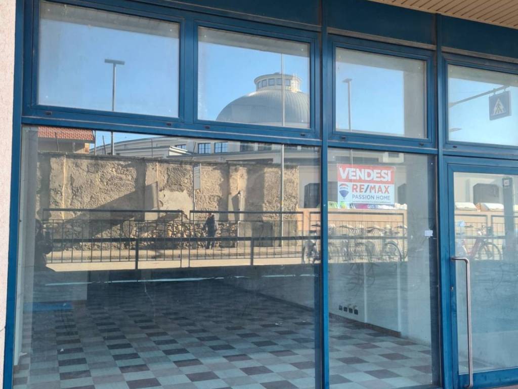 ufficio in vendita a Verona in zona Santa Lucia