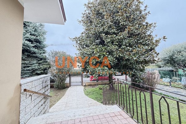 casa indipendente in vendita a Verona in zona Musicisti / Santa Croce