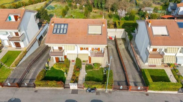 casa indipendente in vendita a Verona in zona San Michele