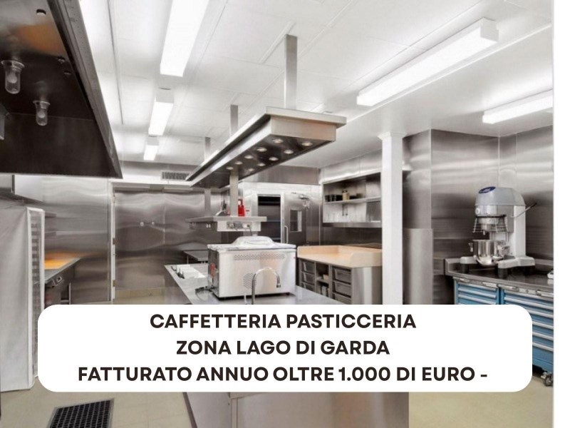 negozio in vendita a Verona in zona Centro Storico