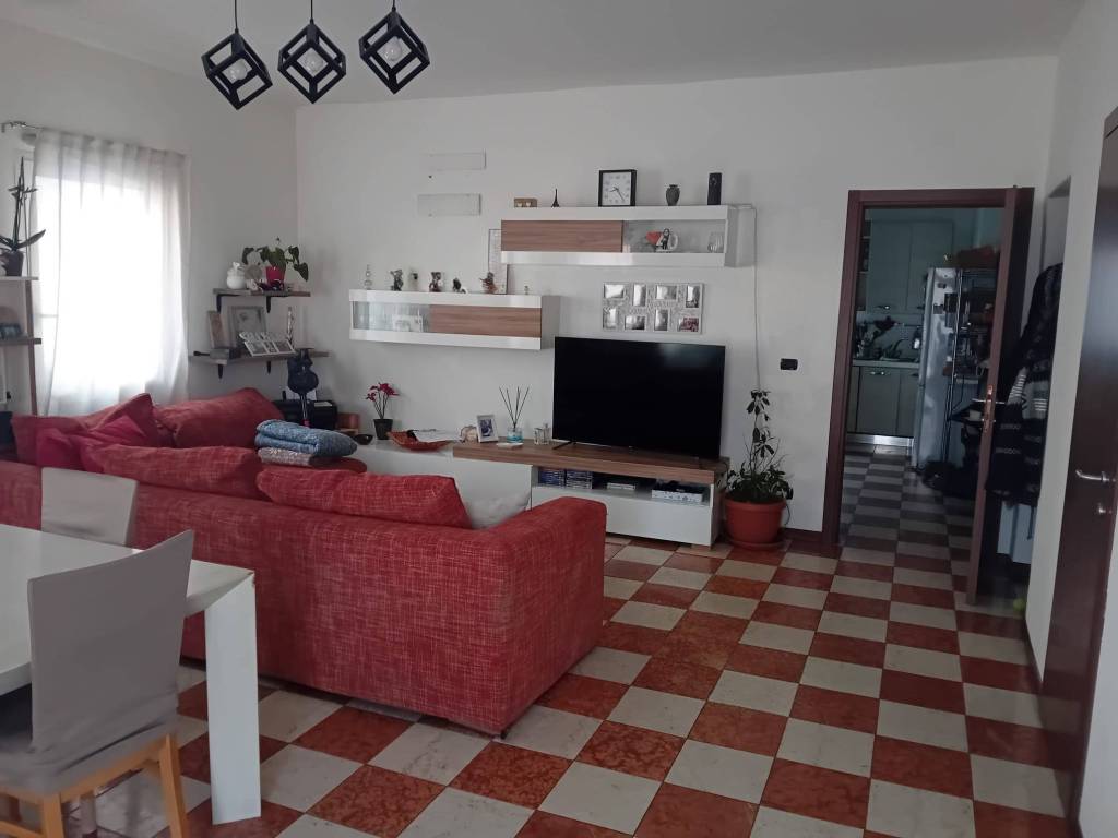 appartamento in vendita a Verona in zona Borgo Milano