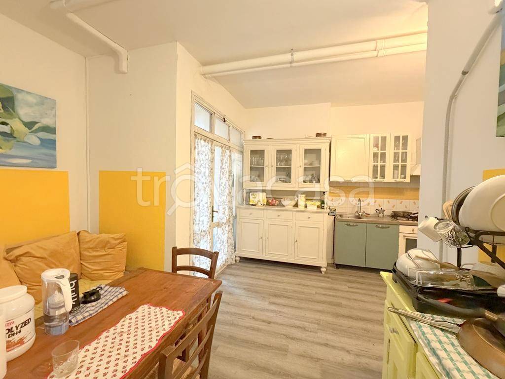 appartamento in vendita a Verona in zona Golosine