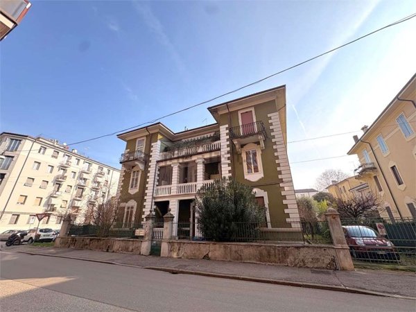 appartamento in vendita a Verona in zona Veronetta