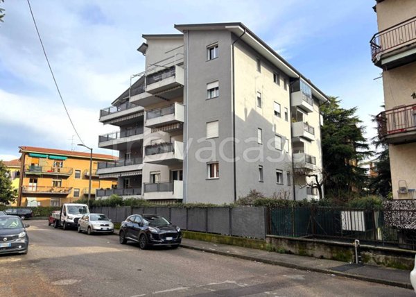 appartamento in vendita a Verona in zona Borgo Milano