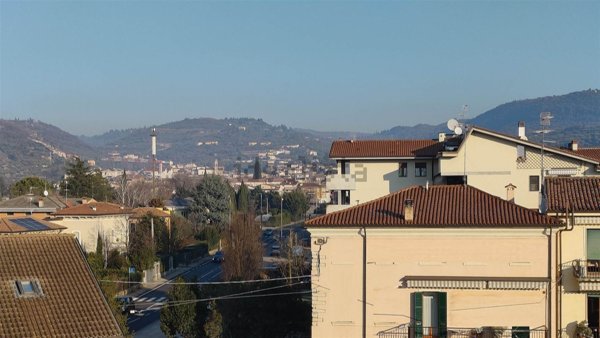 appartamento in vendita a Verona in zona Porto Crencano