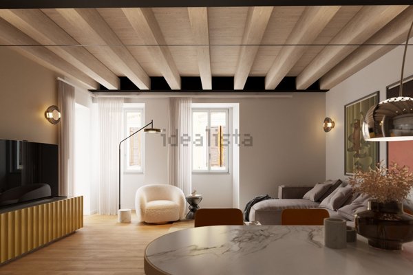 appartamento in vendita a Verona in zona Centro Storico