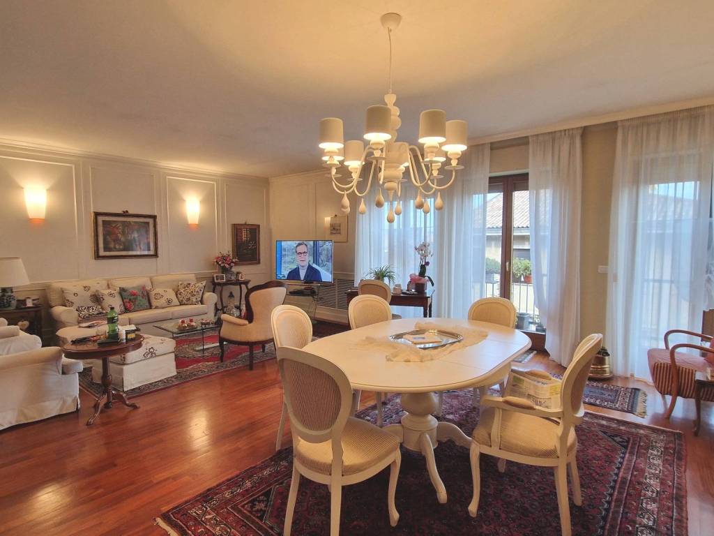 appartamento in vendita a Verona in zona Centro Storico