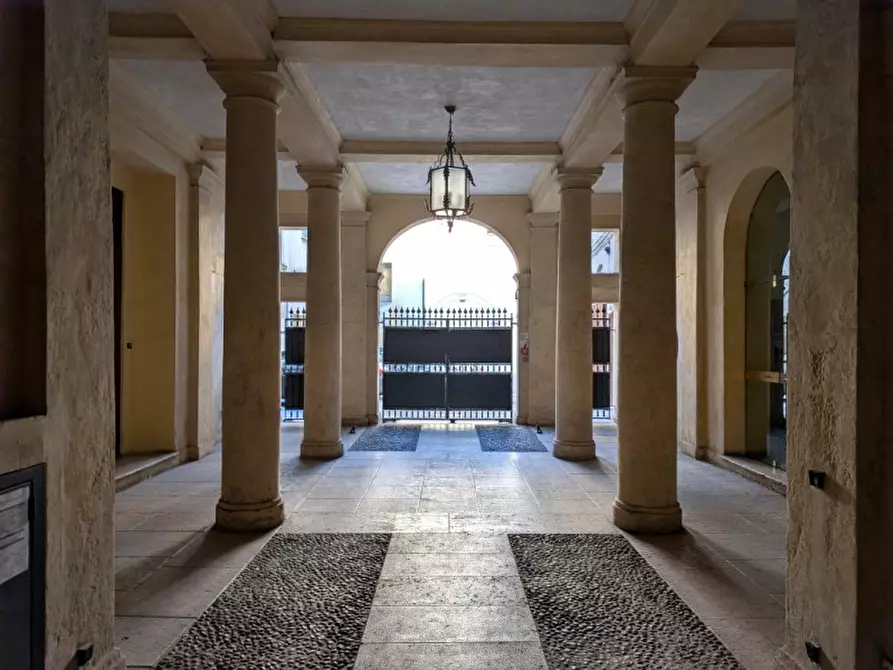 appartamento in vendita a Verona in zona Centro Storico