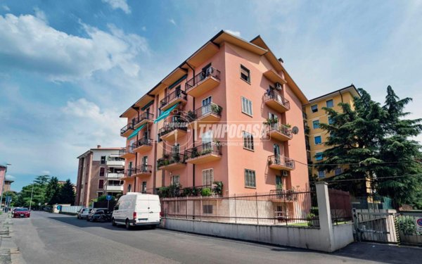 appartamento in vendita a Verona in zona Musicisti / Santa Croce