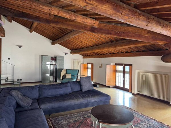 appartamento in vendita a Verona in zona Centro Storico