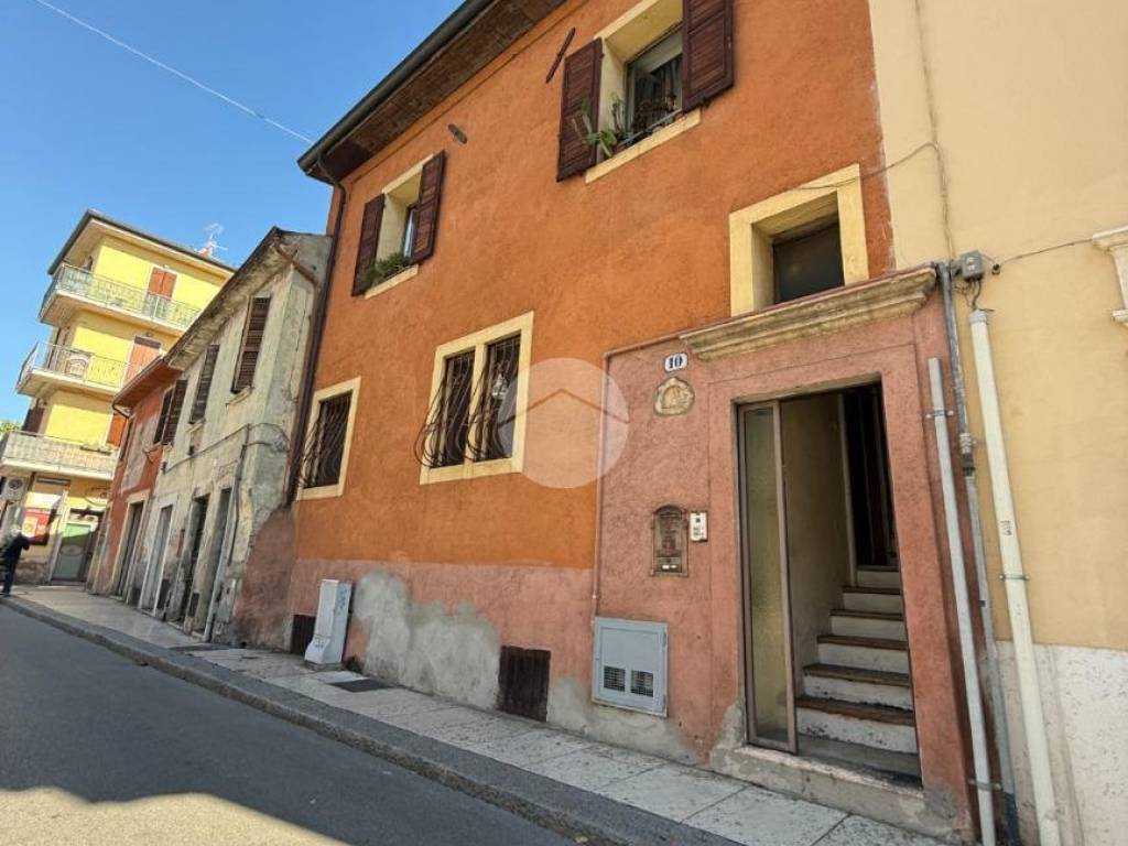 appartamento in vendita a Verona in zona San Zeno