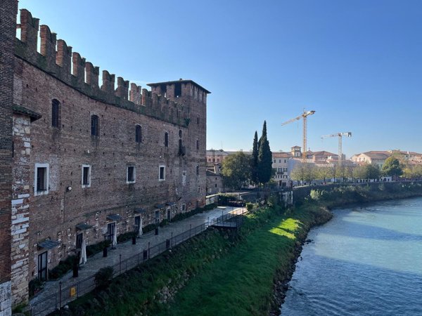 appartamento in vendita a Verona in zona Centro Storico