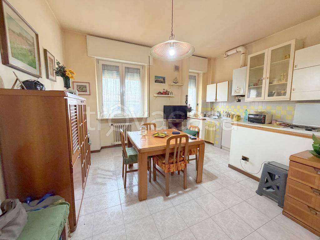 appartamento in vendita a Verona in zona Golosine