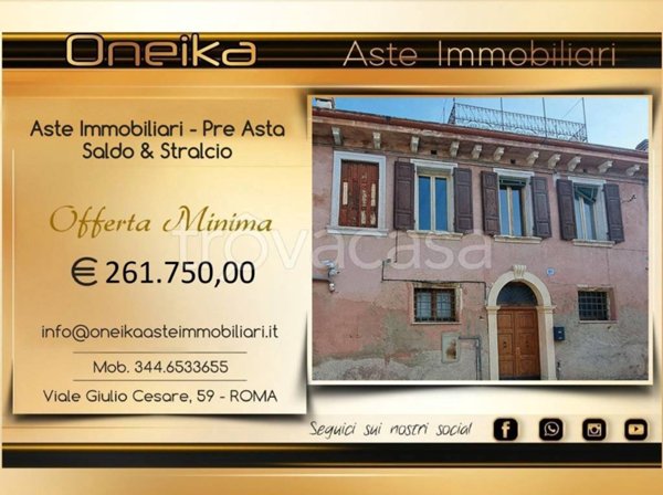 appartamento in vendita a Verona in zona Veronetta