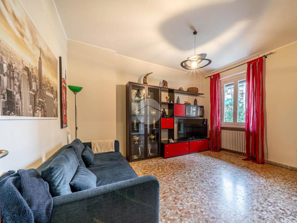 appartamento in vendita a Verona in zona Borgo Roma