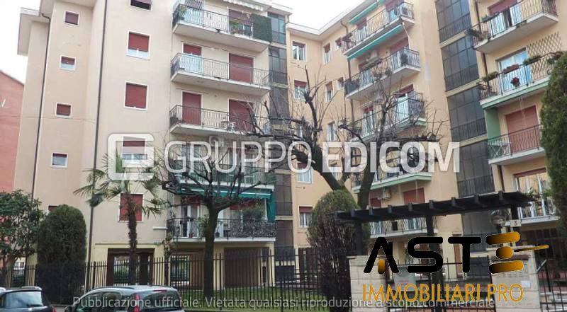 appartamento in vendita a Verona