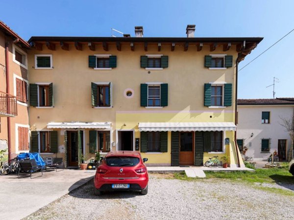 appartamento in vendita a Verona in zona San Massimo all'Adige