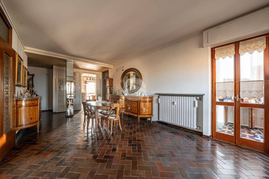 appartamento in vendita a Verona in zona Musicisti / Santa Croce