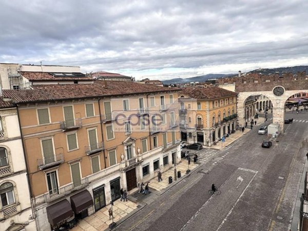 appartamento in vendita a Verona in zona Cittadella