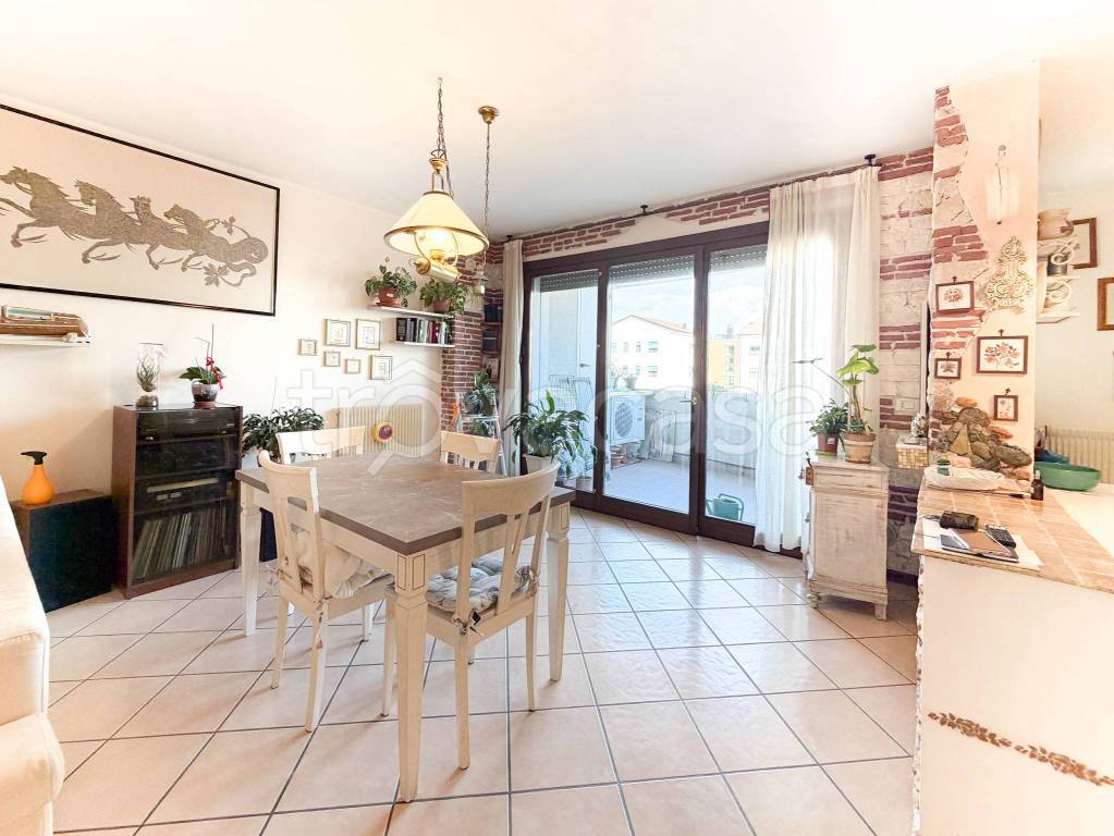 appartamento in vendita a Verona in zona San Michele Extra