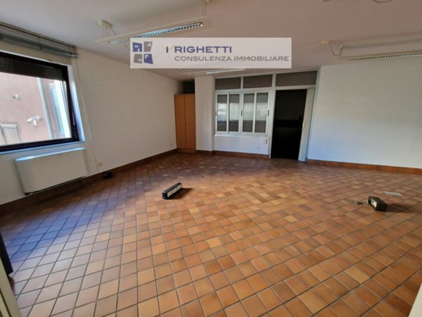 ufficio in vendita a Verona in zona Borgo Milano