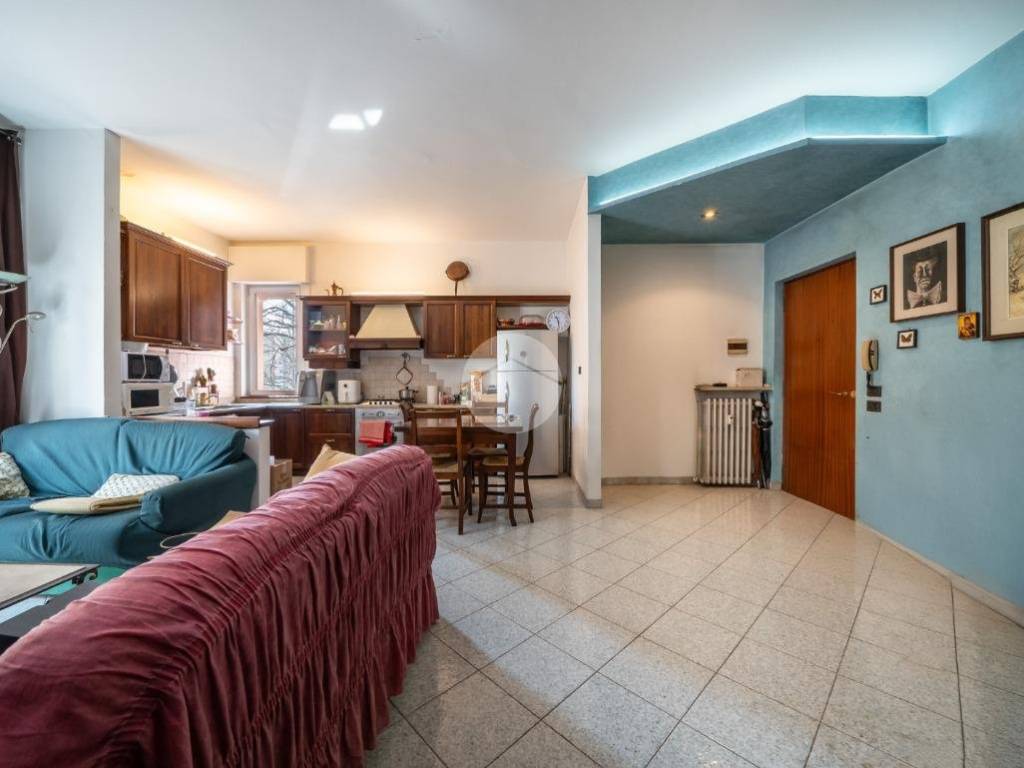 appartamento in vendita a Verona in zona Borgo Roma