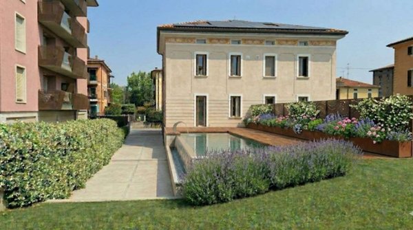 casa indipendente in vendita a Verona in zona Centro Storico