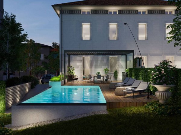 casa indipendente in vendita a Verona in zona Cittadella