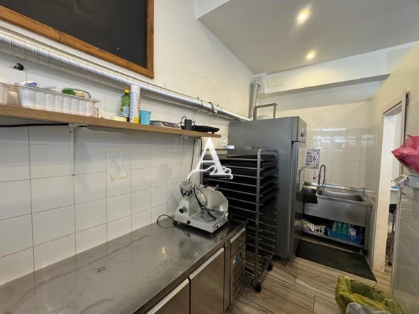 negozio in vendita a Verona