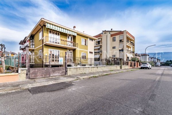 casa indipendente in vendita a Verona