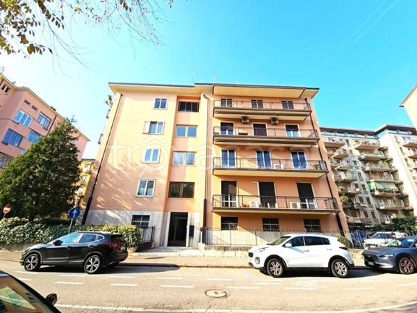 appartamento in vendita a Verona in zona Cittadella