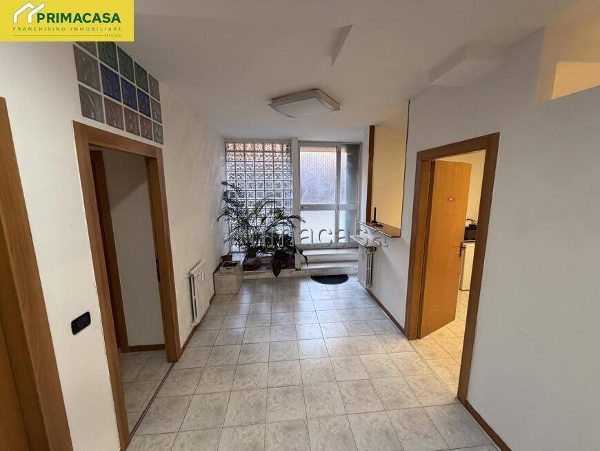 appartamento in vendita a Verona in zona Golosine