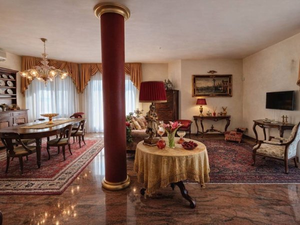 appartamento in vendita a Verona in zona Borgo Milano