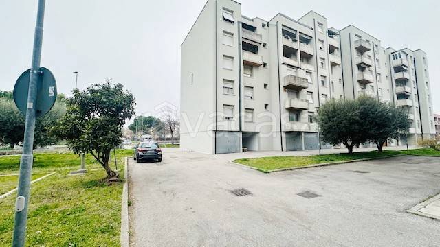 appartamento in vendita a Verona in zona Musicisti / Santa Croce