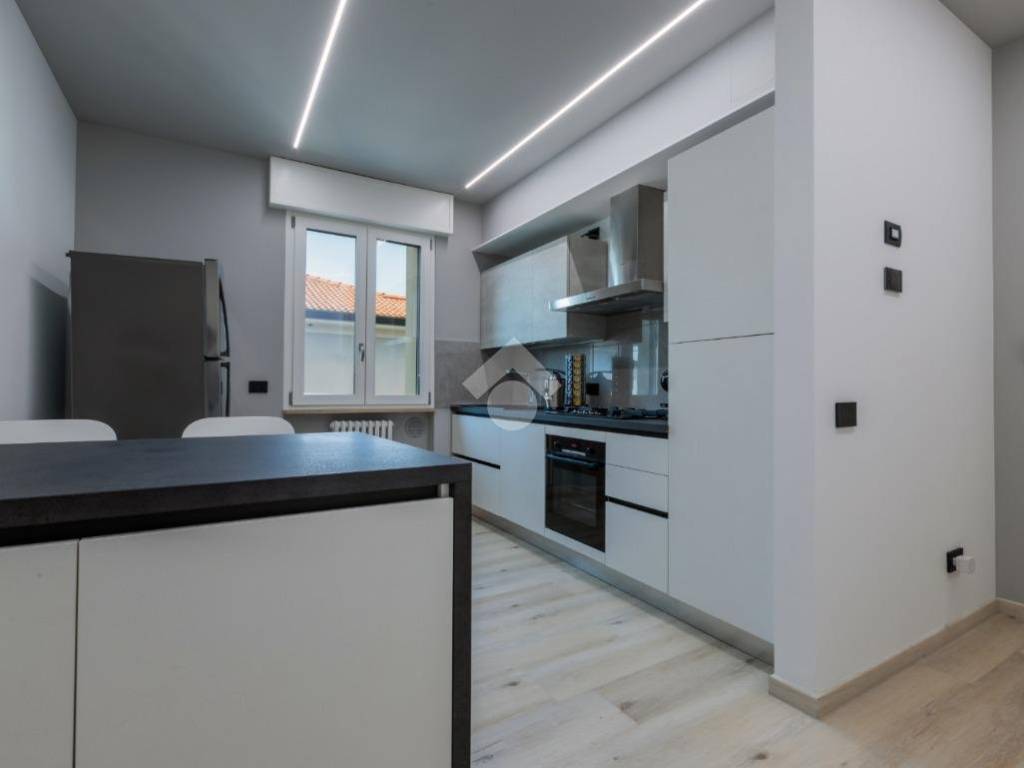 appartamento in vendita a Verona in zona Borgo Roma