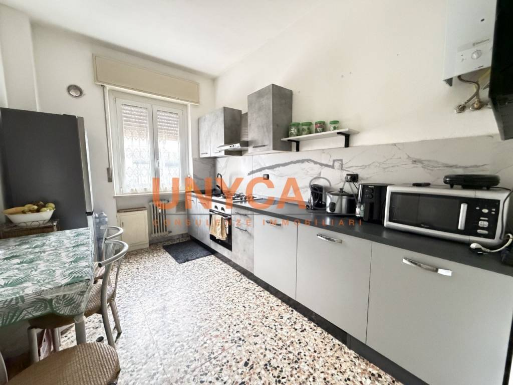 appartamento in vendita a Verona in zona San Michele Extra