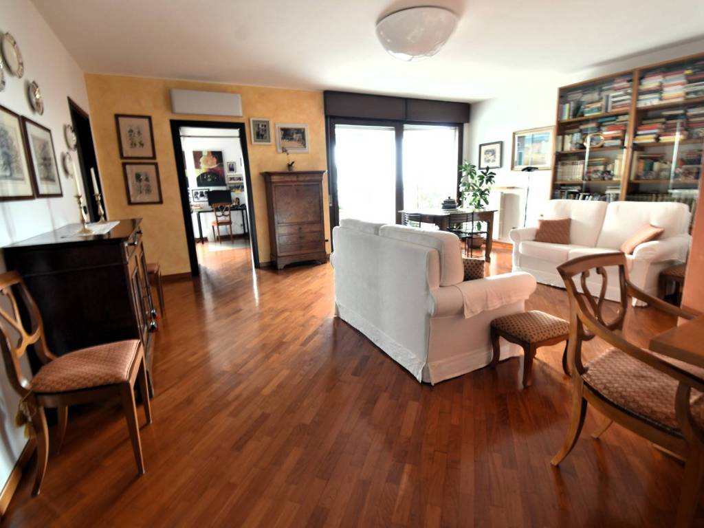 appartamento in vendita a Verona in zona Porto Crencano