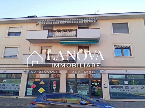 appartamento in vendita a Verona in zona Cadidavid