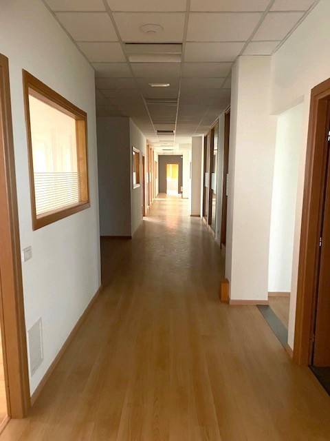 ufficio in vendita a Verona in zona Golosine