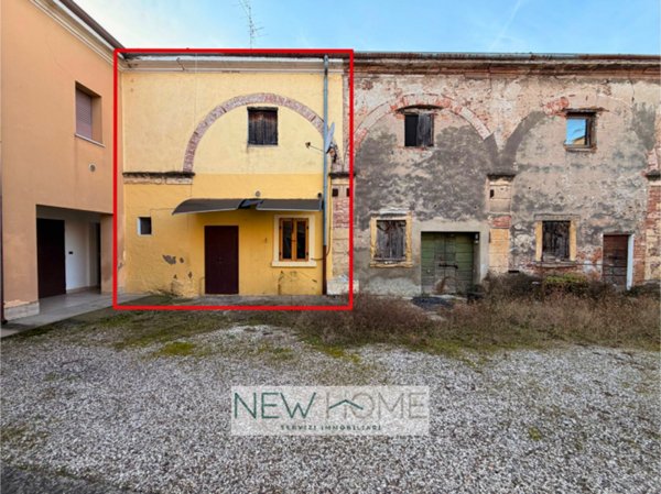 casa indipendente in vendita a Verona in zona Borgo Roma