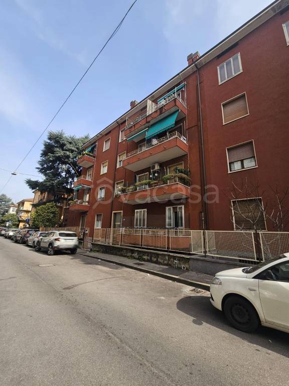 appartamento in vendita a Verona in zona Golosine