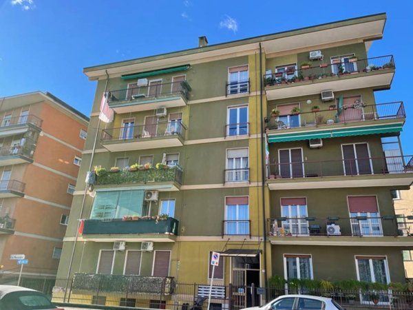 appartamento in vendita a Verona in zona Golosine