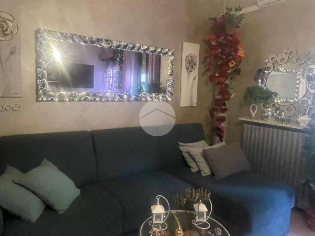 appartamento in vendita a Verona in zona Golosine