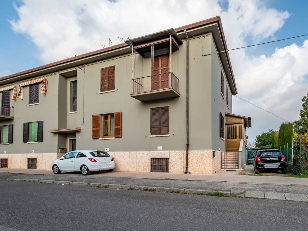 appartamento in vendita a Verona in zona San Massimo all'Adige