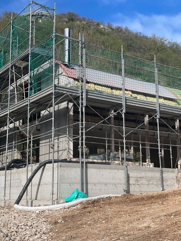 appartamento in vendita a Verona in zona Avesa