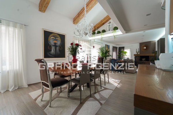 appartamento in vendita a Verona in zona Veronetta